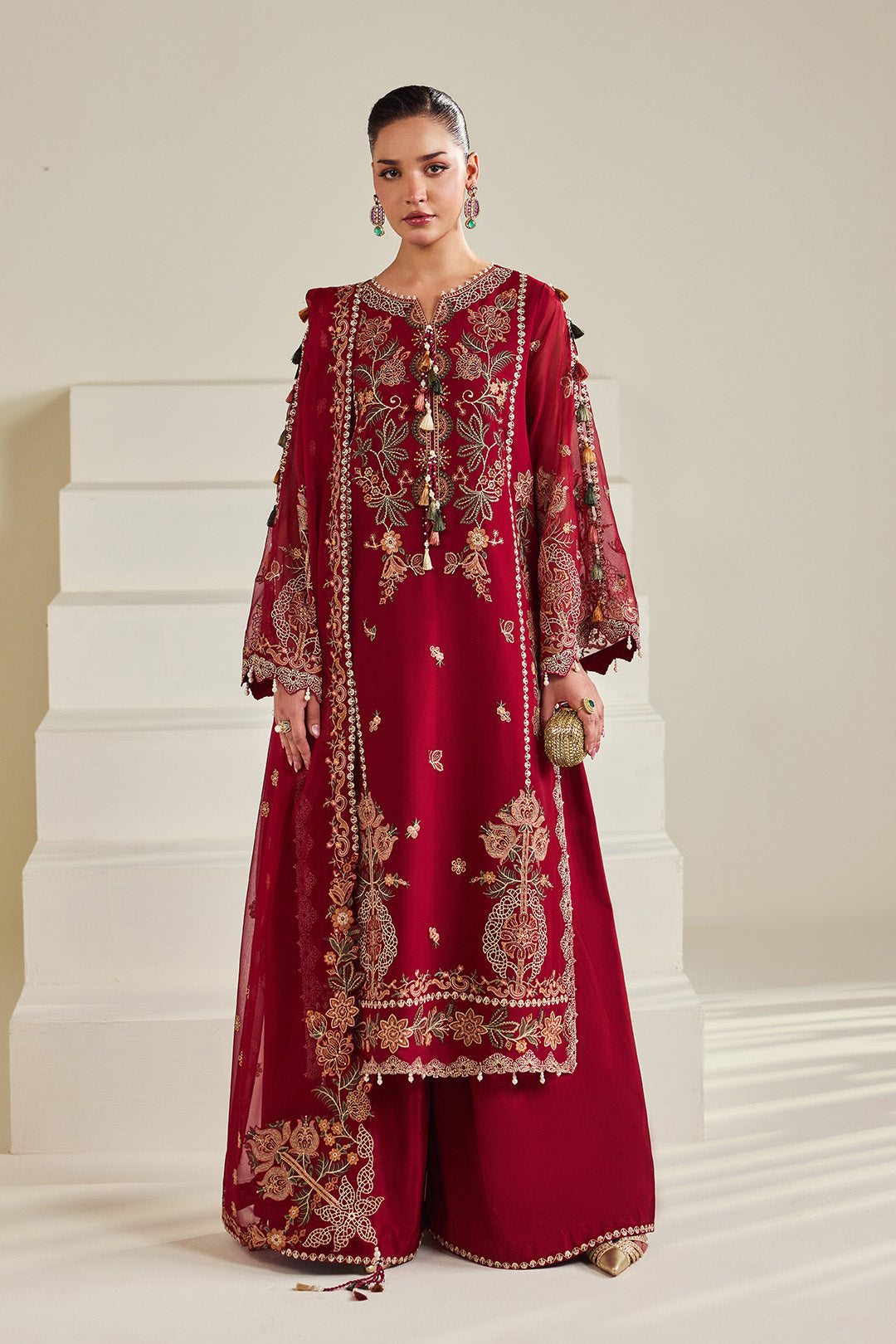 AF-DHG-5053-Suraira
