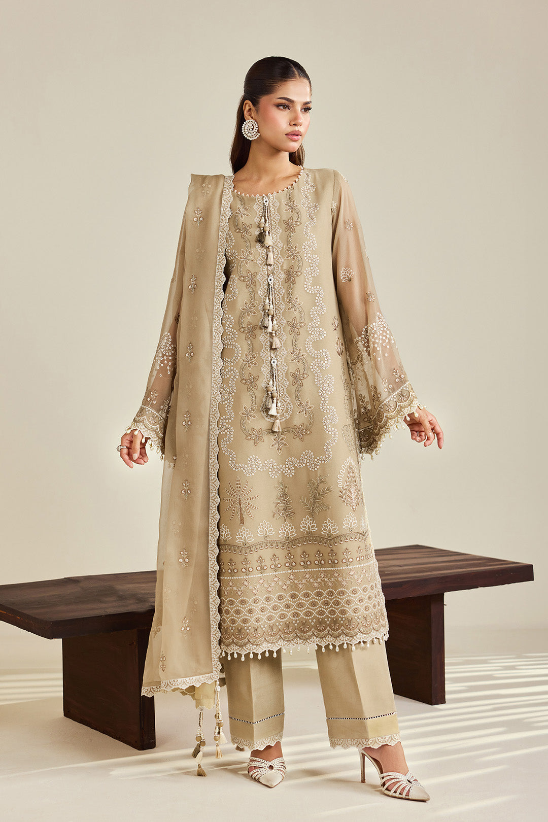 AF-DHG-5051-Azeen