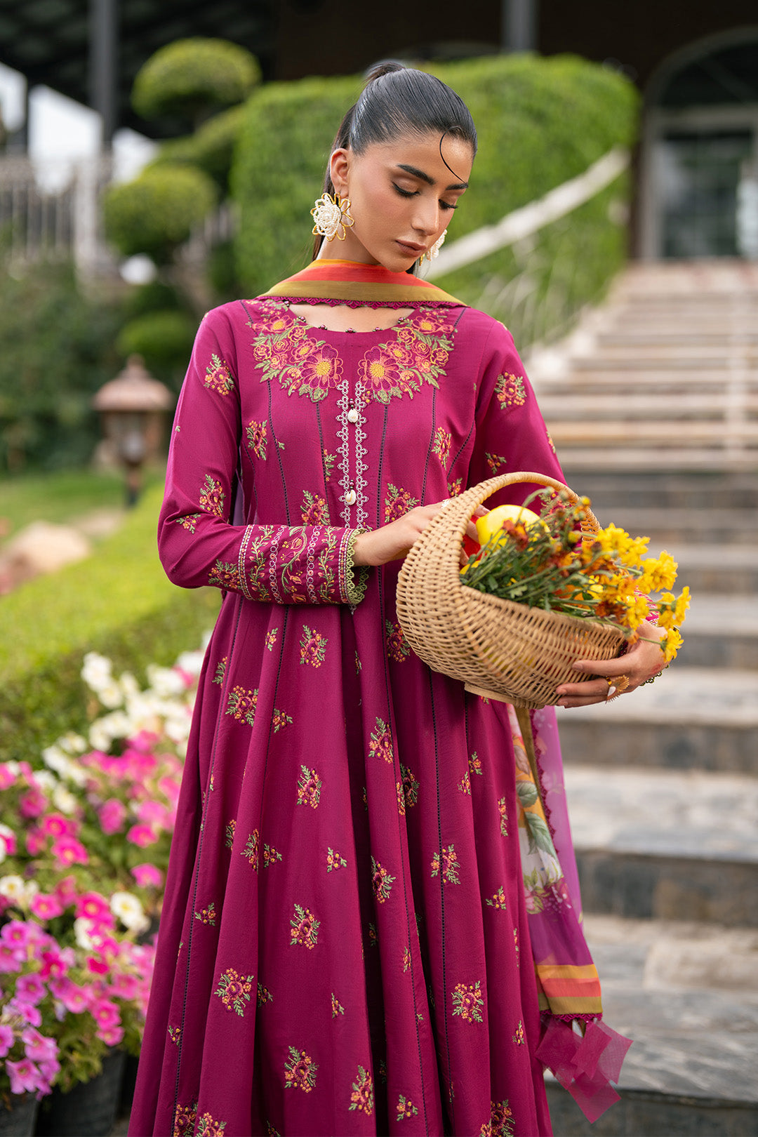 AF-EL-7070-Riya