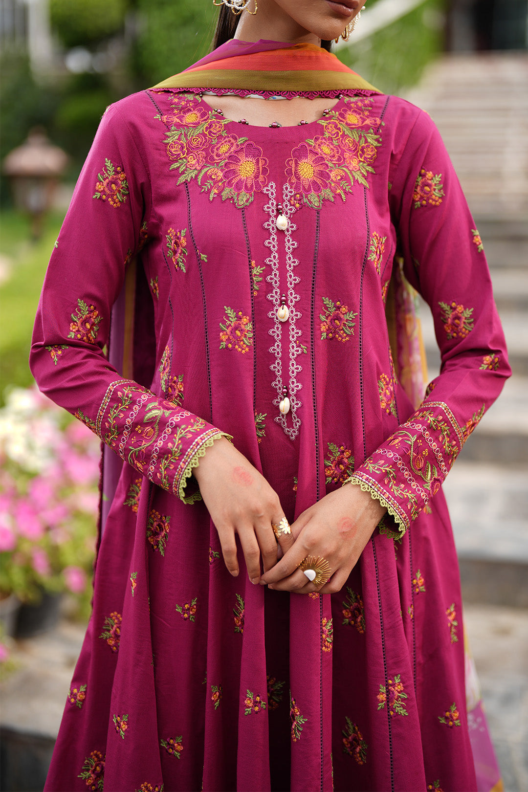 AF-EL-7070-Riya