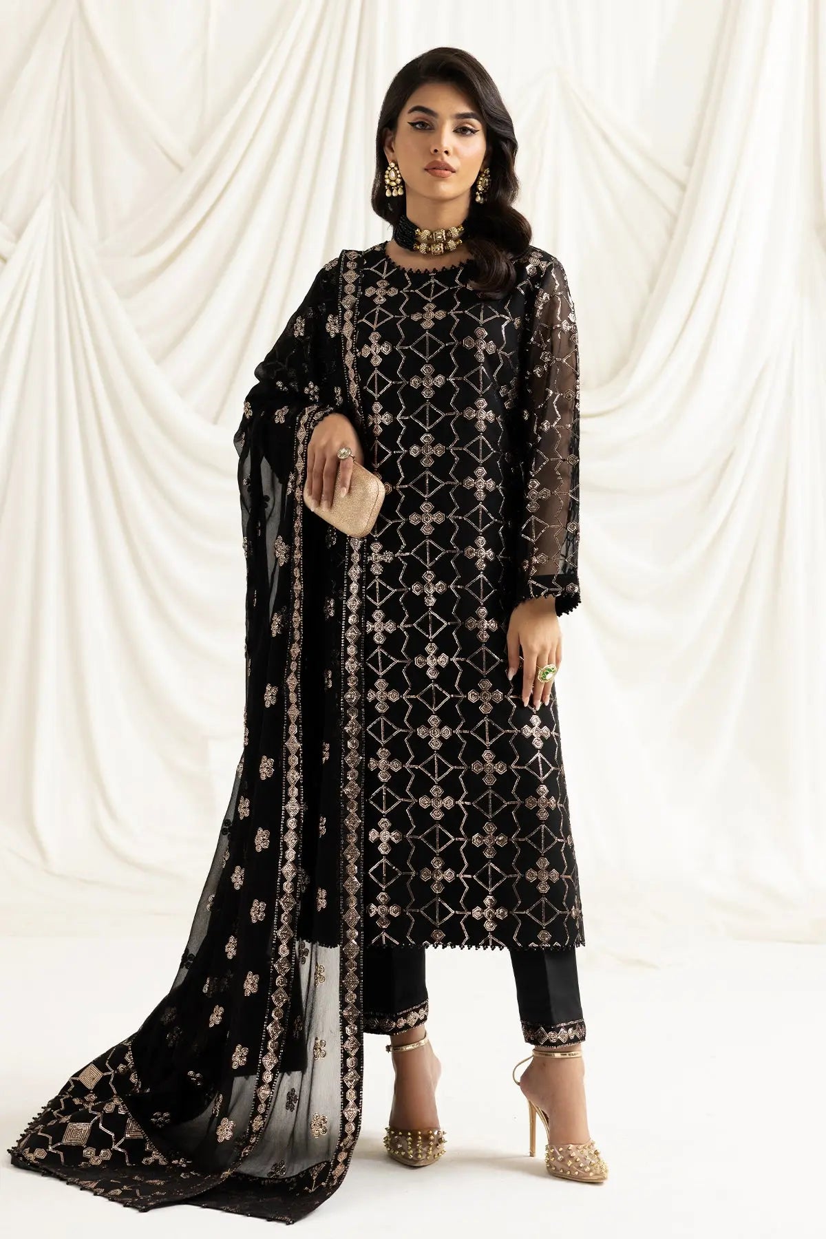 AF-DUA-3019-Nazik Black Embroidered Chiffon